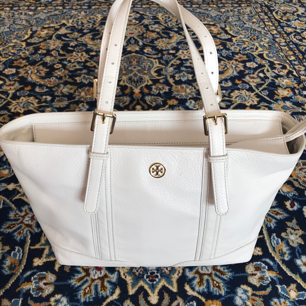 Tory Burch Buckled London Shopper Tote - Picture 11 of 11